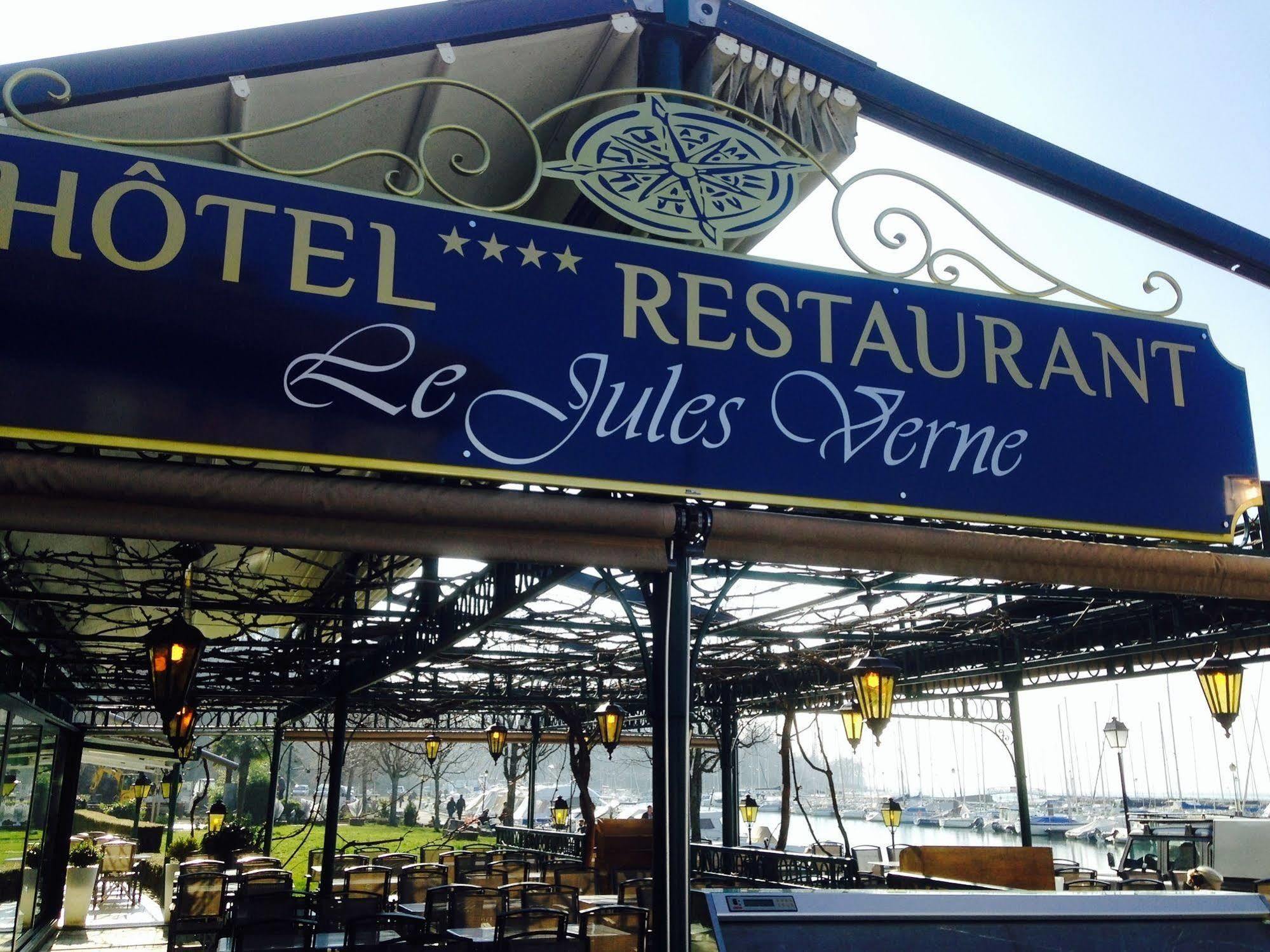 Hotel Le Jules Verne Ивоар Екстериор снимка